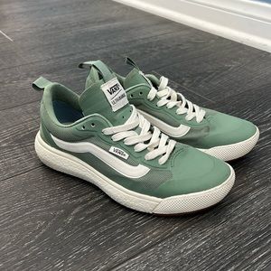 Vans Ultra Range Exo shoe green -gently used